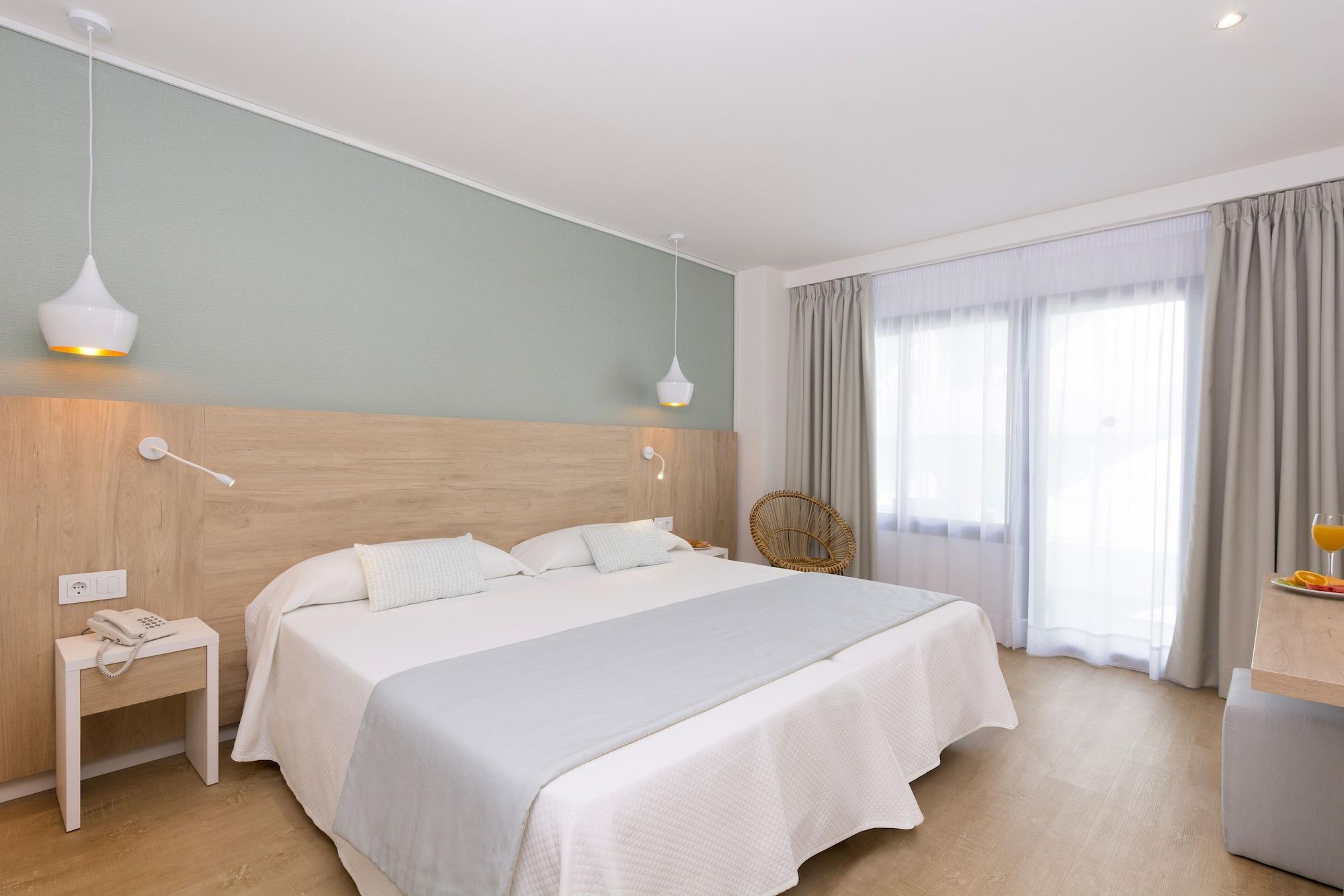 Hotel Hsm Regana - Adults Only Cala Ratjada  Exteriér fotografie